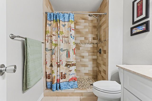 155 Long Pointe Drive, Mary Esther, FL 32569