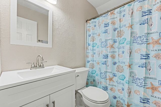 155 Long Pointe Drive, Mary Esther, FL 32569