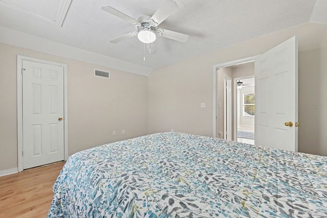 155 Long Pointe Drive, Mary Esther, FL 32569