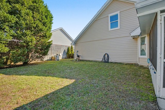 155 Long Pointe Drive, Mary Esther, FL 32569