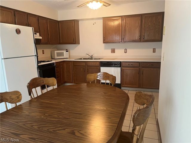 17615 Alexander Road, Walton Hills, OH 44146