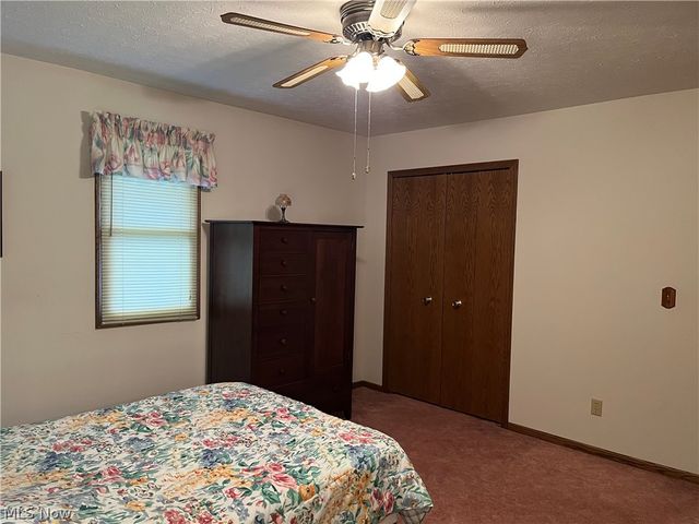 17615 Alexander Road, Walton Hills, OH 44146