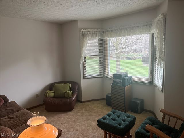 17615 Alexander Road, Walton Hills, OH 44146