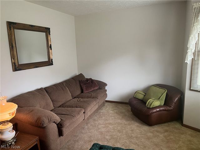 17615 Alexander Road, Walton Hills, OH 44146