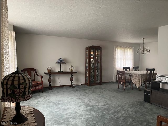 17615 Alexander Road, Walton Hills, OH 44146