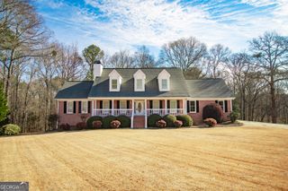 1426 Brighton Place, Loganville, GA 30052