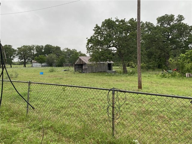 8095 County Road 408, Caldwell, TX 77836