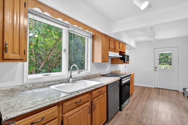 675 Plainfield Ave, Berkeley Heights Twp., NJ 07922