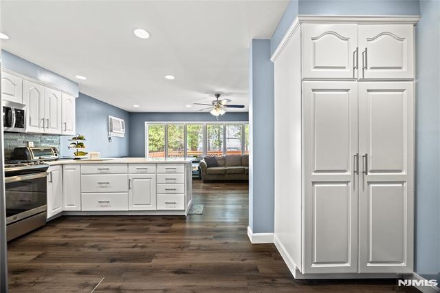 33 Mapes Avenue, Nutley, NJ 07110