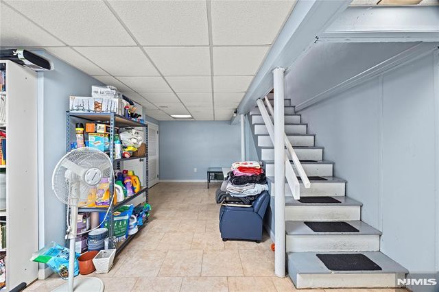 33 Mapes Avenue, Nutley, NJ 07110