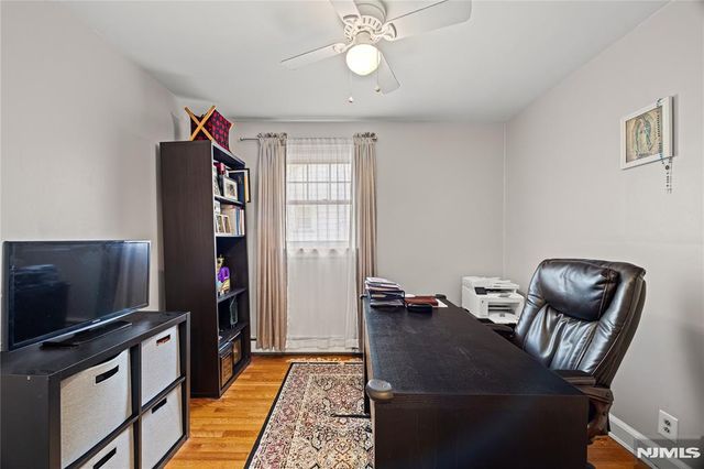 33 Mapes Avenue, Nutley, NJ 07110