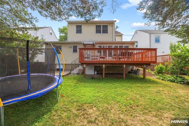 33 Mapes Avenue, Nutley, NJ 07110