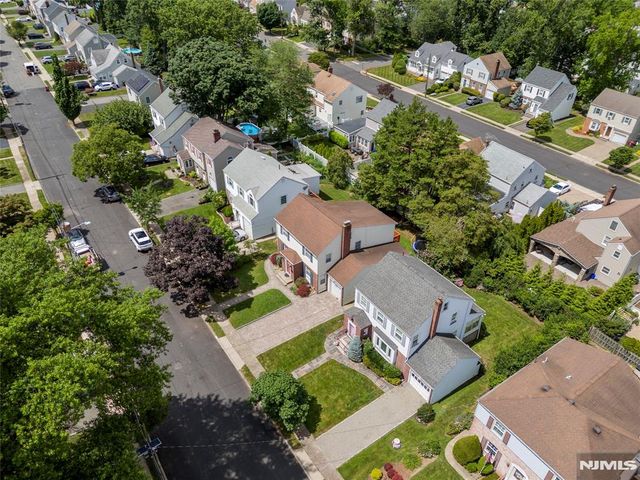 33 Mapes Avenue, Nutley, NJ 07110