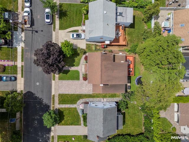 33 Mapes Avenue, Nutley, NJ 07110