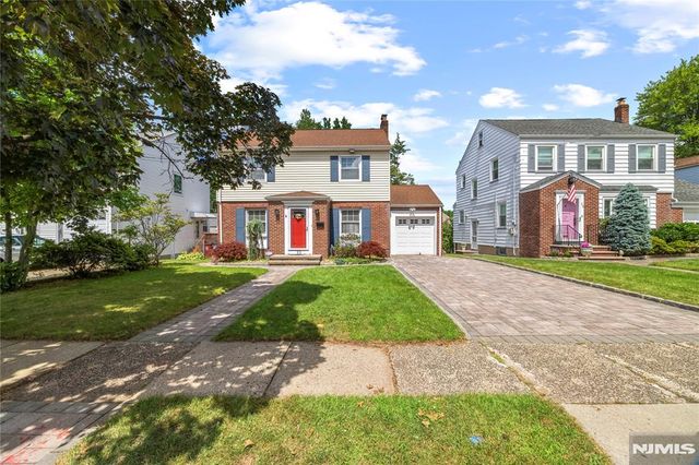 33 Mapes Avenue, Nutley, NJ 07110