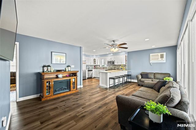 33 Mapes Avenue, Nutley, NJ 07110