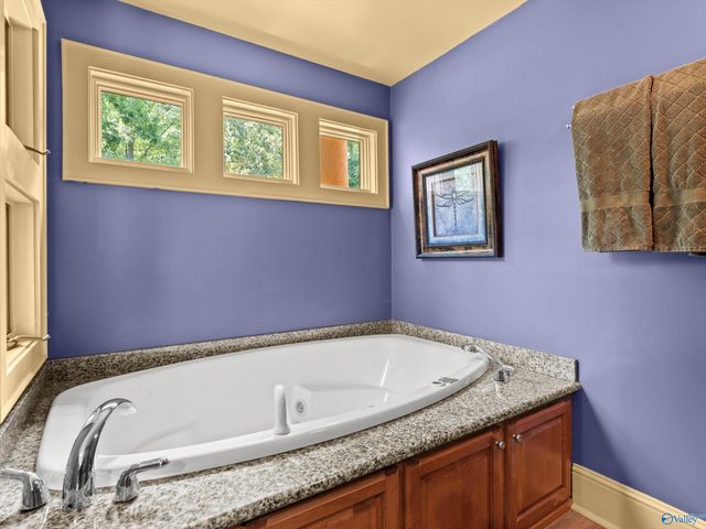 300 Fisher Hollow Road, Guntersville, AL 35976