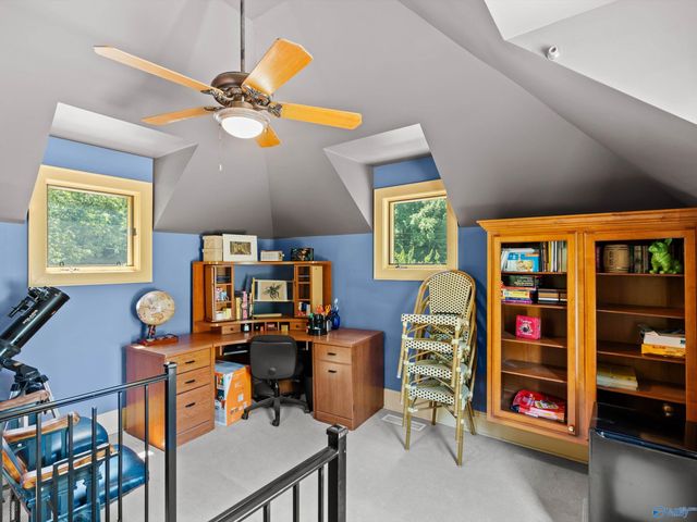 300 Fisher Hollow Road, Guntersville, AL 35976