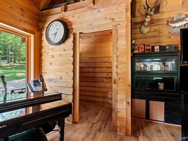 300 Fisher Hollow Road, Guntersville, AL 35976