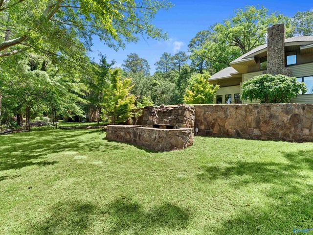 300 Fisher Hollow Road, Guntersville, AL 35976