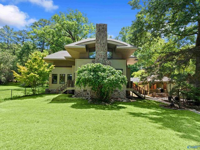 300 Fisher Hollow Road, Guntersville, AL 35976