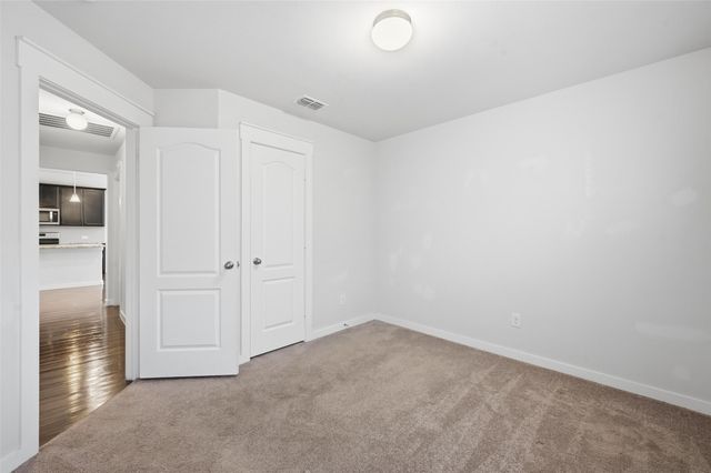 8948 Devonshire Drive, Fort Worth, TX 76131