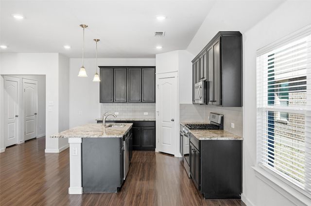 8948 Devonshire Drive, Fort Worth, TX 76131