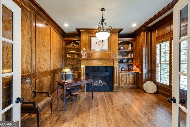 5284 Vernon Springs Trail NW, Sandy Springs, GA 30327