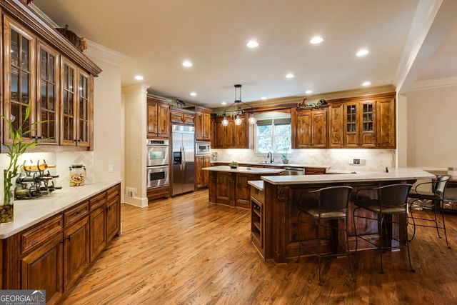 5284 Vernon Springs Trail NW, Sandy Springs, GA 30327