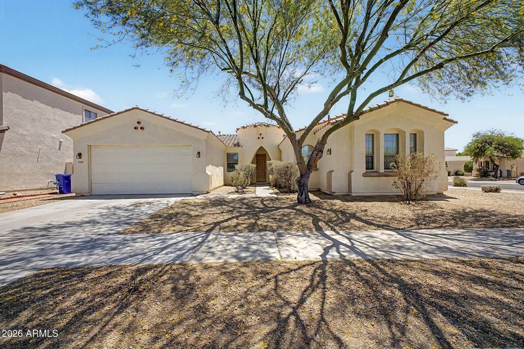 13665 W CROCUS Drive, Surprise, AZ 85379 — exterior