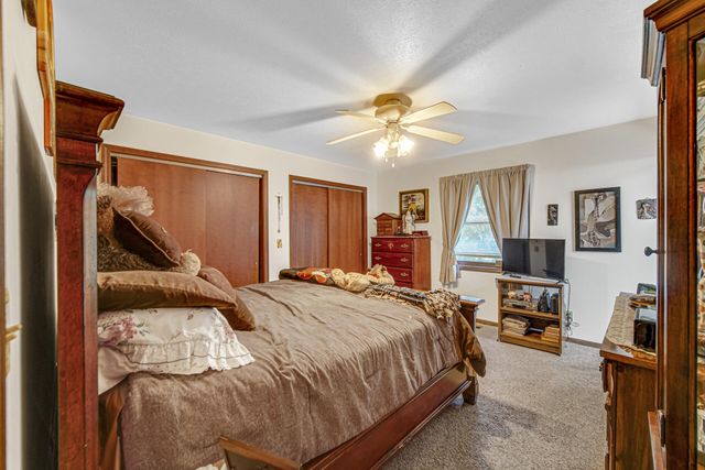 2895 S Collins Drive, La Porte, IN 46350