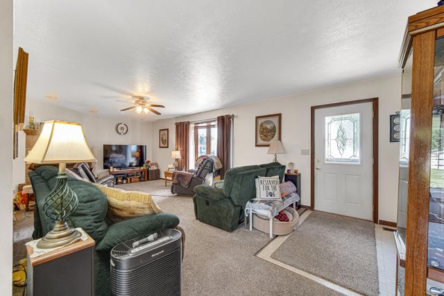 2895 S Collins Drive, La Porte, IN 46350