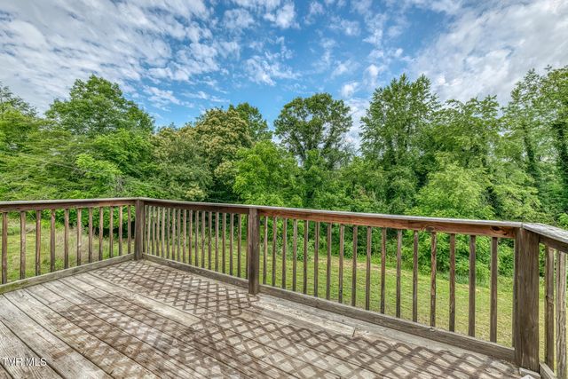 329 Old Stage Trail, Bristol, TN 37620