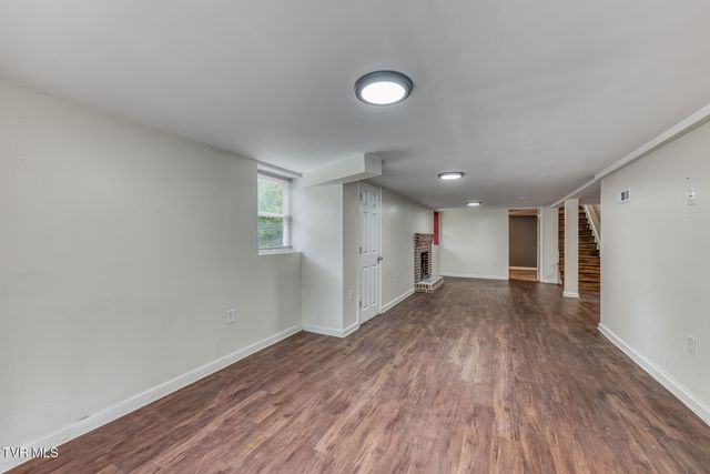 329 Old Stage Trail, Bristol, TN 37620