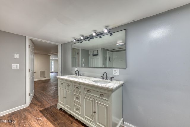 329 Old Stage Trail, Bristol, TN 37620