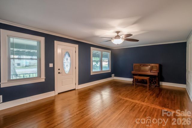 912 Rankin Avenue, Gastonia, NC 28052