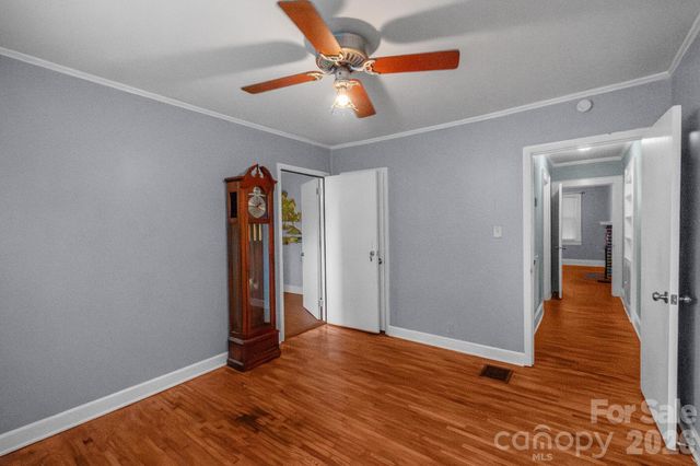 912 Rankin Avenue, Gastonia, NC 28052