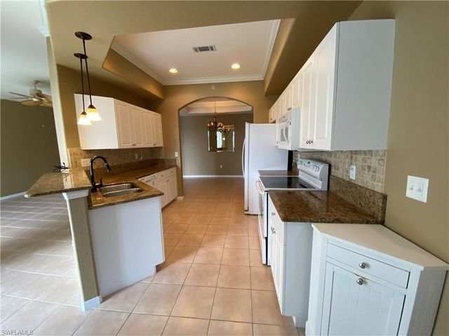 9265 Belleza WAY 101, Fort Myers, FL 33908