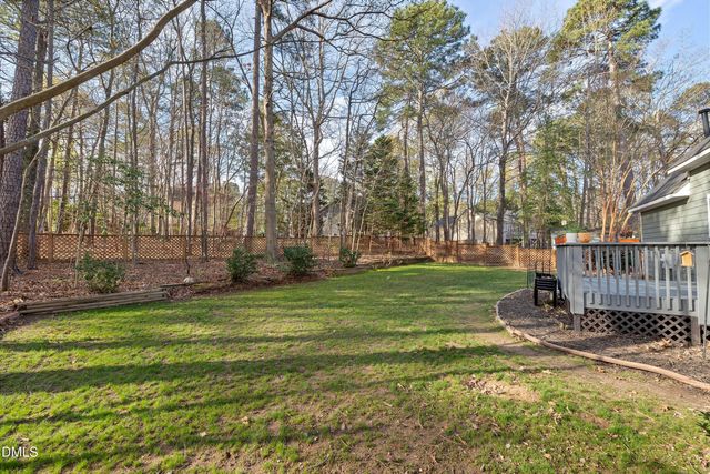 105 Hollowed Court, Holly Springs, NC 27540