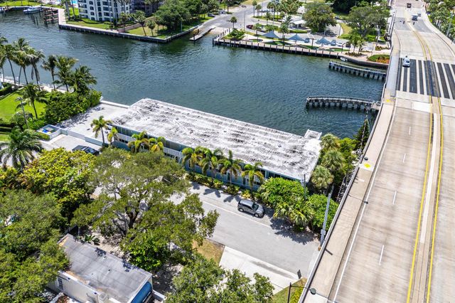 65 SE Spanish Trail 2070, Boca Raton, FL 33432