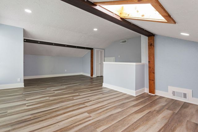 2005 Portsmouth Street B, Houston, TX 77098