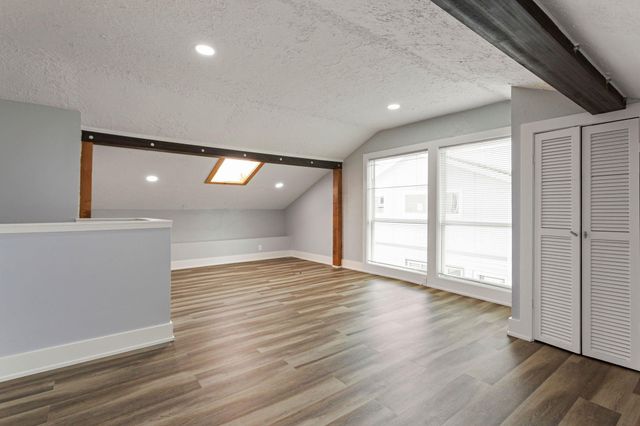 2005 Portsmouth Street B, Houston, TX 77098