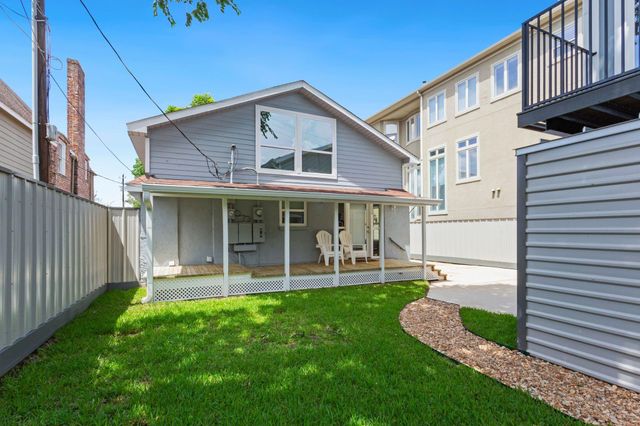 2005 Portsmouth Street B, Houston, TX 77098