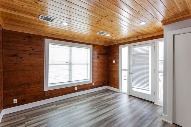 2005 Portsmouth Street B, Houston, TX 77098