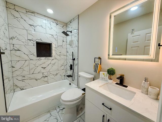 16 W 38TH STREET, Wilmington, DE 19802