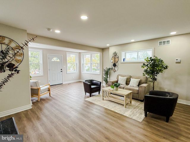 16 W 38TH STREET, Wilmington, DE 19802