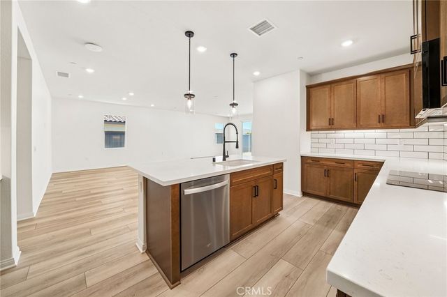 27114 Denali Court, Corona, CA 92883