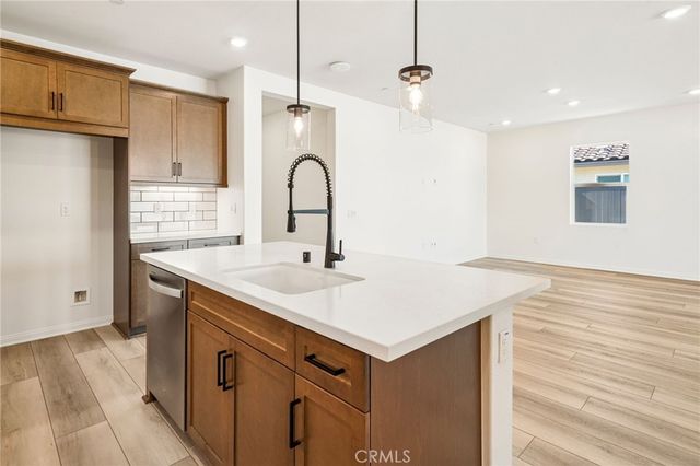 27114 Denali Court, Corona, CA 92883