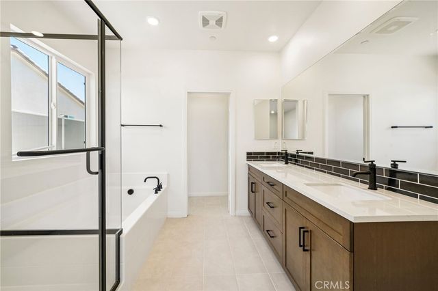 27114 Denali Court, Corona, CA 92883