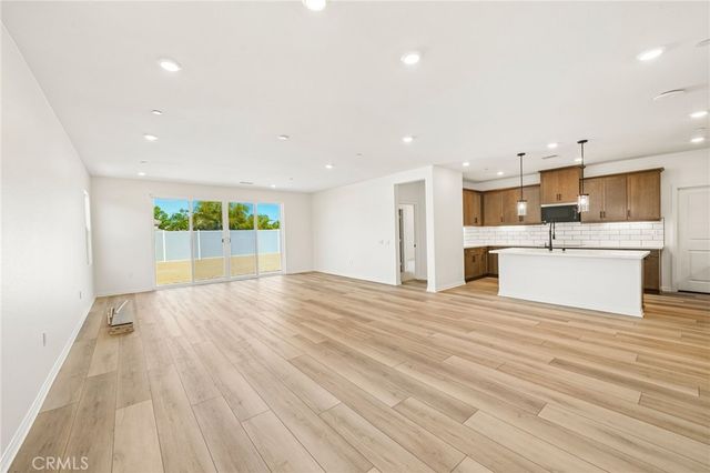 27114 Denali Court, Corona, CA 92883